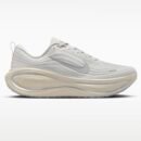 Nike Vomero Plus - Crema